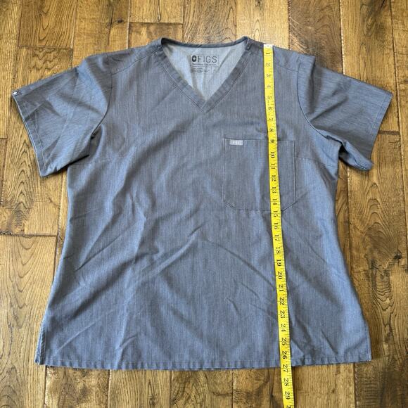 FIGS Catarina Chest Pocket Tuck In Scrub Top Womens Sz XL Graphite Grey - Picture 3 of 6